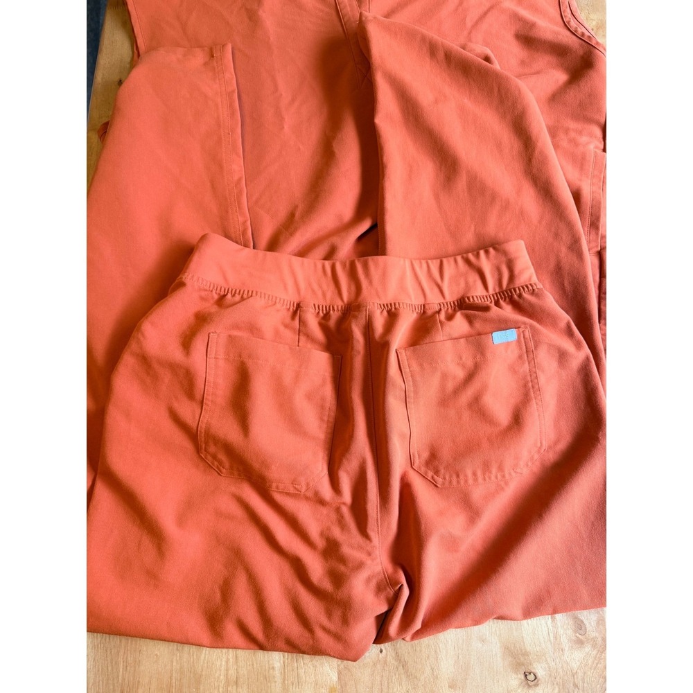 FIGS Rafaela Scrub Set Rust Sleeveless Top XL and Pants L Tall Technical Collect - Picture 5 of 7